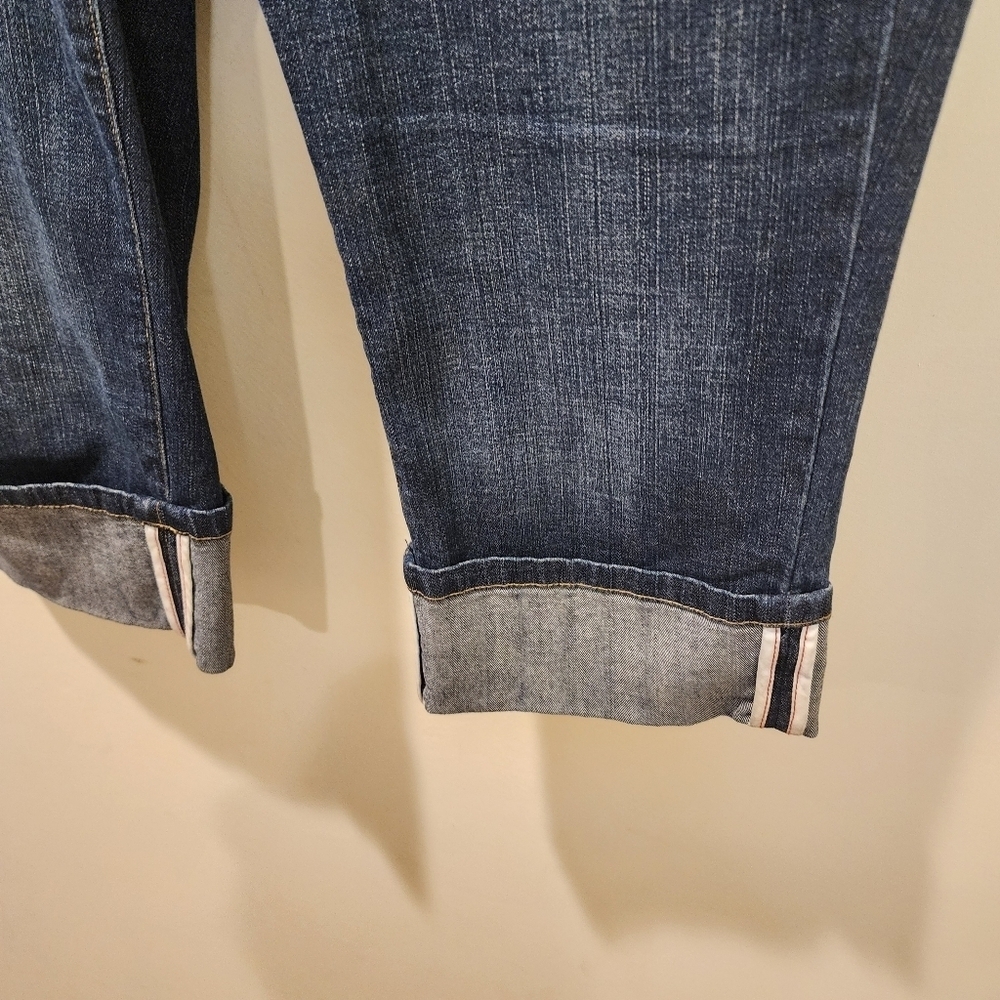 TALBOTS Women's Denim Capri  Short size 2p - Picture 2 of 10